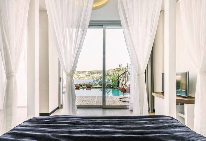 جناح مطلّ علي البحر, Cape Bodrum Luxury Hotel & Beach