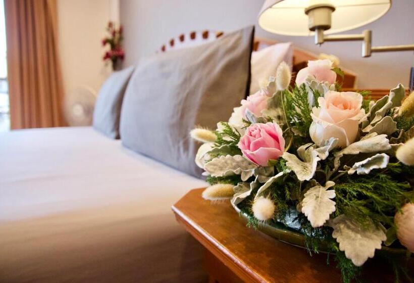 חדר סטנדרט לשלושה, Cha Am My House Resort