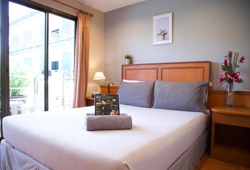 חדר סטנדרט נוף לבריכה, Cha Am My House Resort