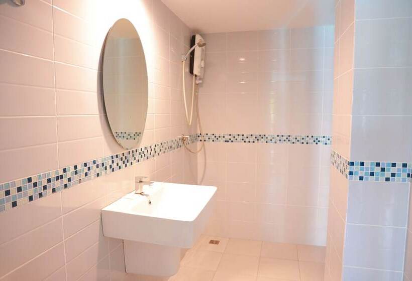 חדר סטנדרט נוף לבריכה, Cha Am My House Resort