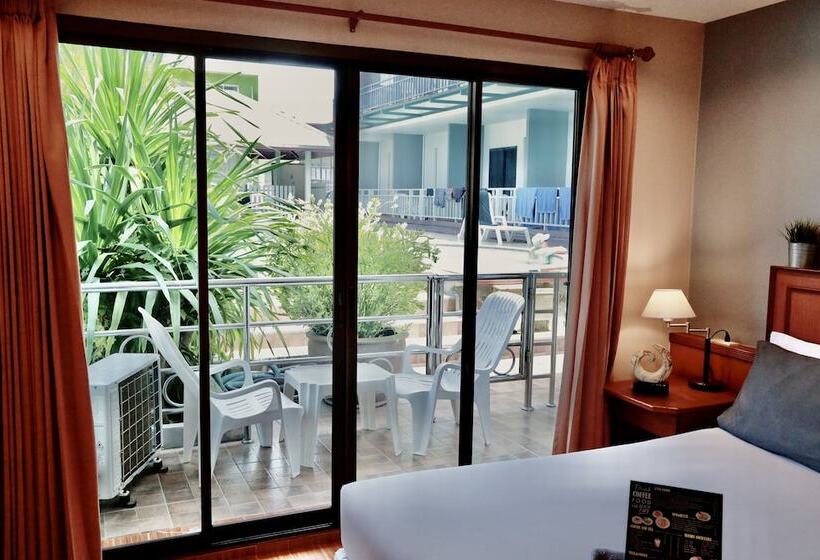 חדר סטנדרט נוף לבריכה, Cha Am My House Resort