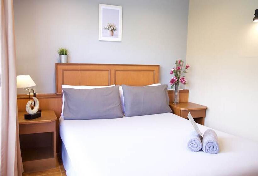 חדר סטנדרט נוף לבריכה, Cha Am My House Resort