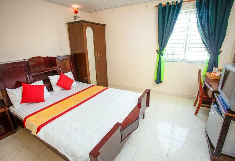 اتاق استاندارد, Kim Thuy Ngan Ha