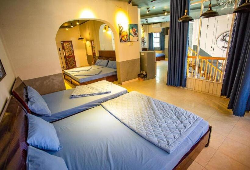 اتاق خانوادگی, Kim Thuy Ngan Ha