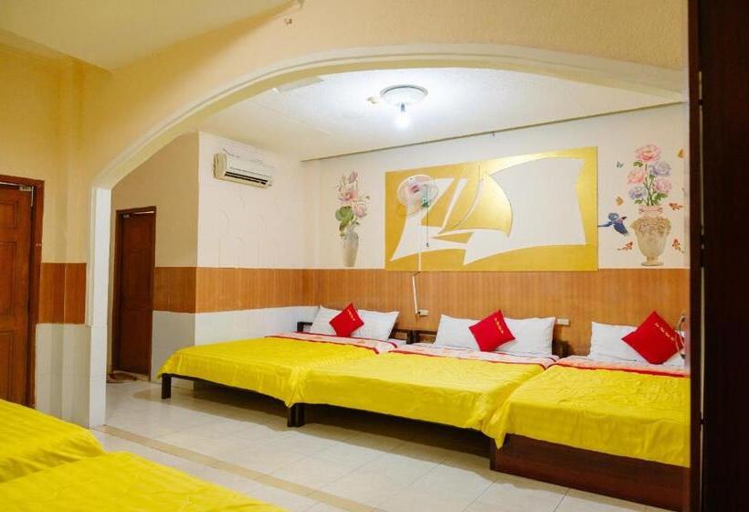 اتاق خانوادگی, Kim Thuy Ngan Ha