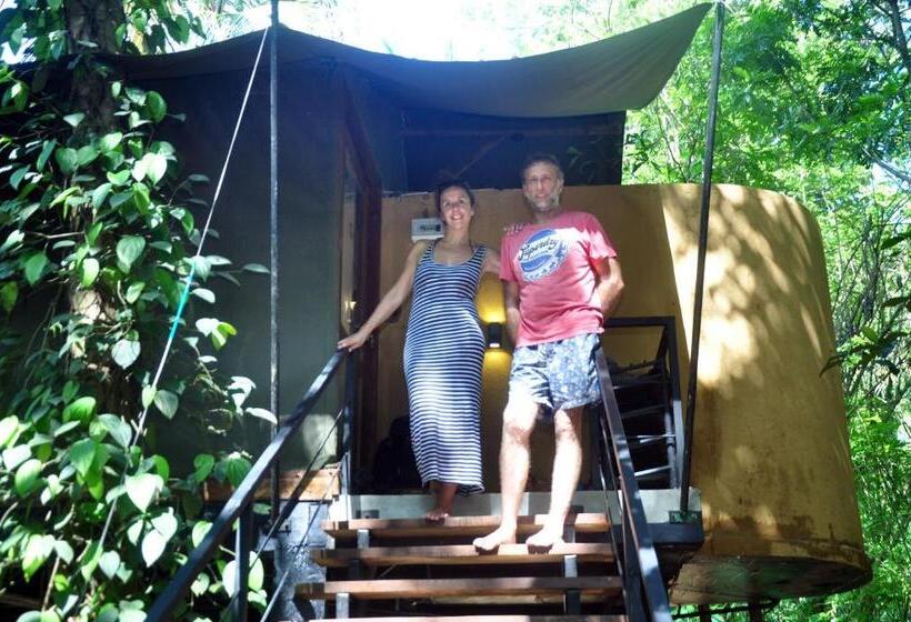 Deluxe Tent, Kottawatta Village