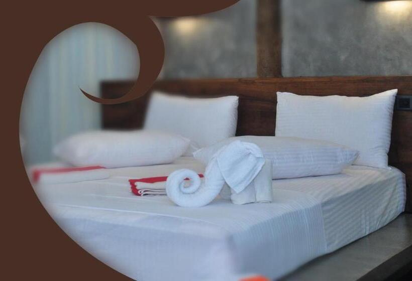 Deluxe Tent, Kottawatta Village