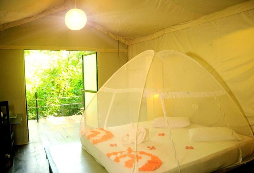 Standard Tent, Kottawatta Village