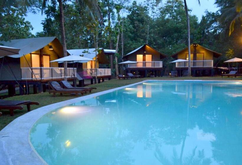 Deluxe Tent, Kottawatta Village