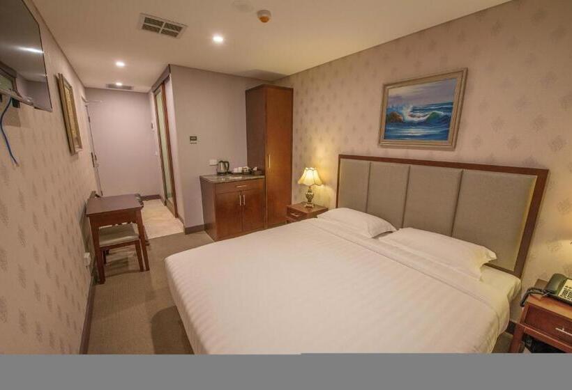 اتاق استاندارد با تخت بزرگ, Megaboom City