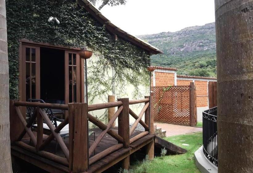 Superior suite with balcony, Pousada Papyrus