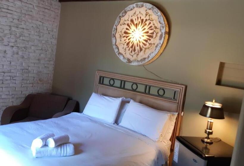 جناح سوبيريور مع بلكونة, Pousada Papyrus