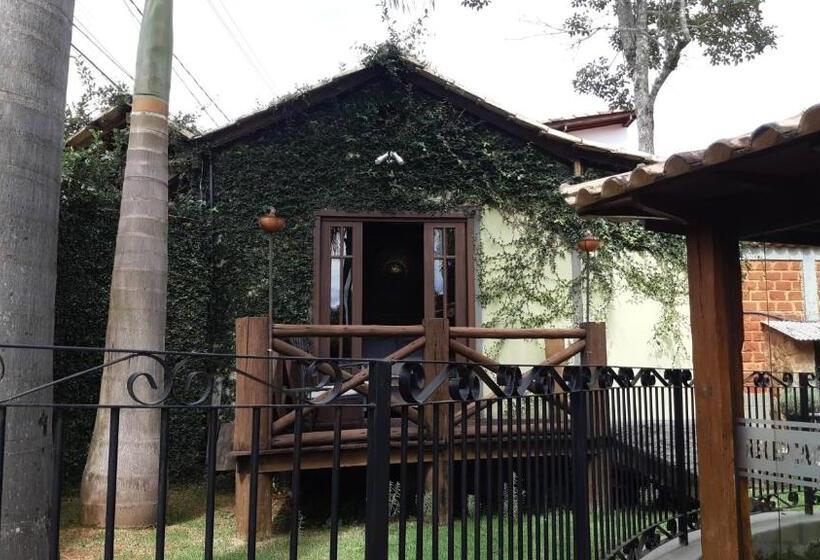 جناح سوبيريور مع بلكونة, Pousada Papyrus