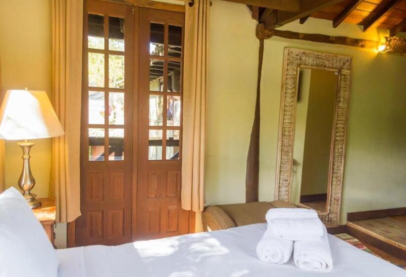 جناح سوبيريور مطل على الجبل, Pousada Papyrus