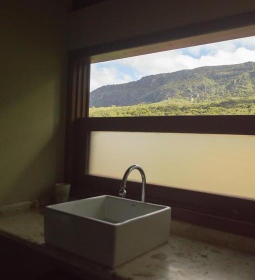 جناح سوبيريور مطل على الجبل, Pousada Papyrus