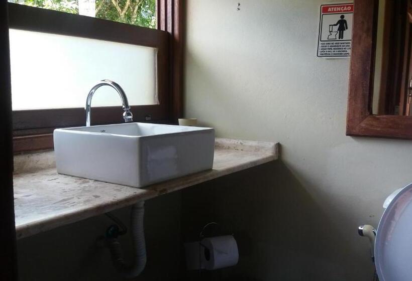 スタンダードトリプルルーム, Pousada Papyrus