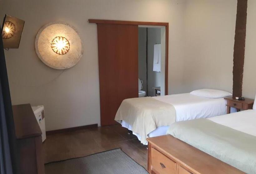 غرفة سوبيريور رباعية, Pousada Papyrus