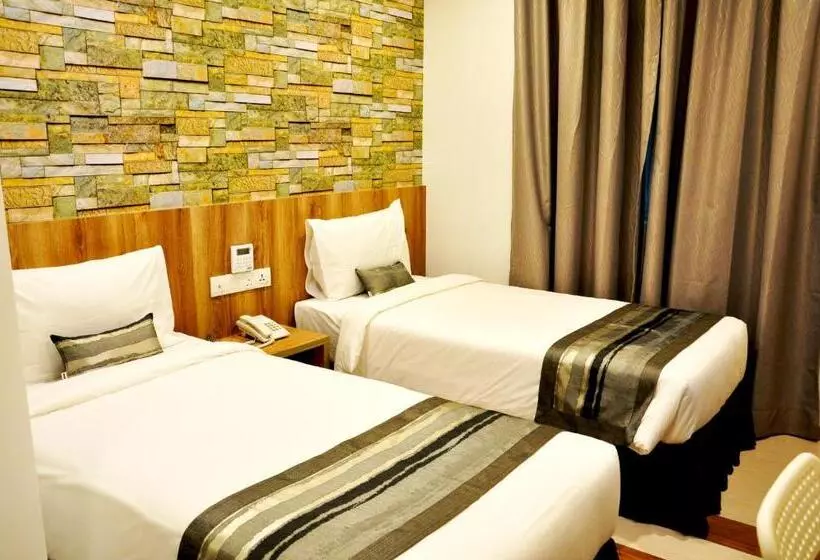 Standard Room, Valya