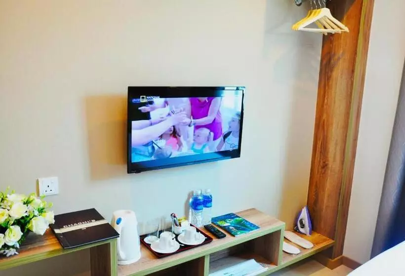 Standard Room, Valya