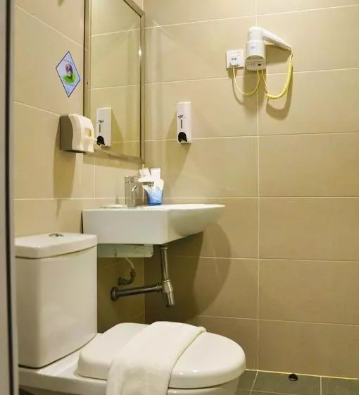 Superior Room, Valya