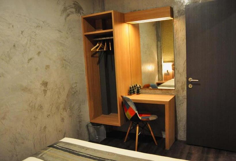 Апартаменты 2 Спальни, Valya