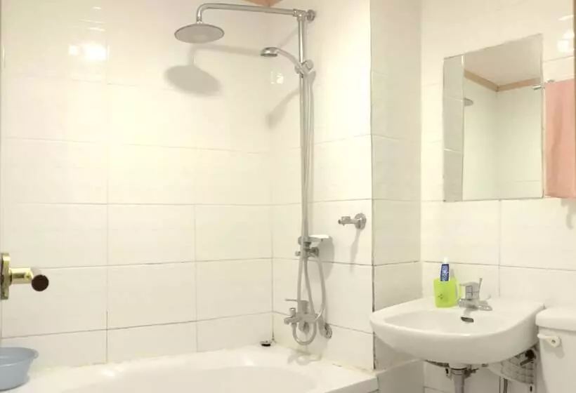 اتاق استاندارد, J Motel