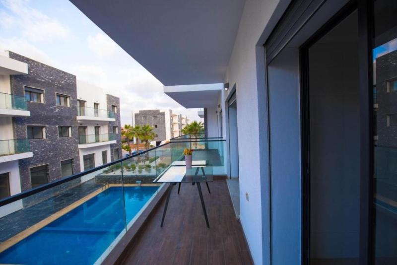 이그제큐티브 스튜디오, Quest Chatswood