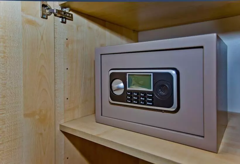 オーシャンビュースーペリアワンルーム, Villa Softic