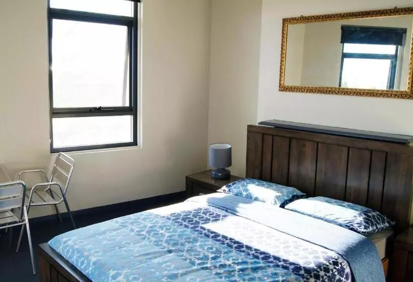 バスルーム共有のトリプルスタンダード, Australia Hotel Fremantle