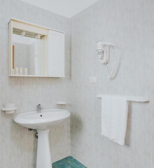 آپارتمان 1 خوابه با چشمانداز باغ, B&b Nuovo Reale Centro Storico