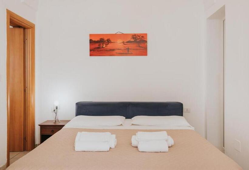 آپارتمان 1 خوابه با چشمانداز باغ, B&b Nuovo Reale Centro Storico