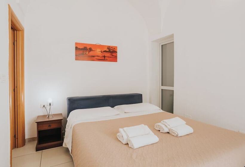 آپارتمان 1 خوابه با چشم‌انداز باغ, B&b Nuovo Reale   Centro Storico