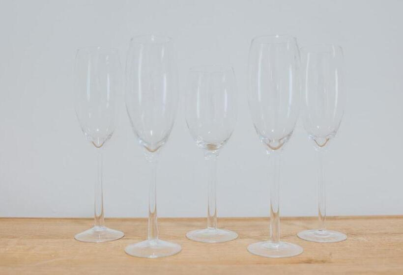 اتاق لوکس با وان آب گرم, B&b Nuovo Reale Centro Storico