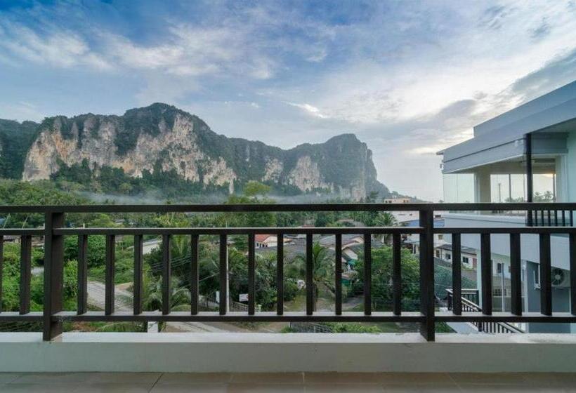 اتاق استاندارد با چشم‌انداز استخر, Ao Nang Miti Resort