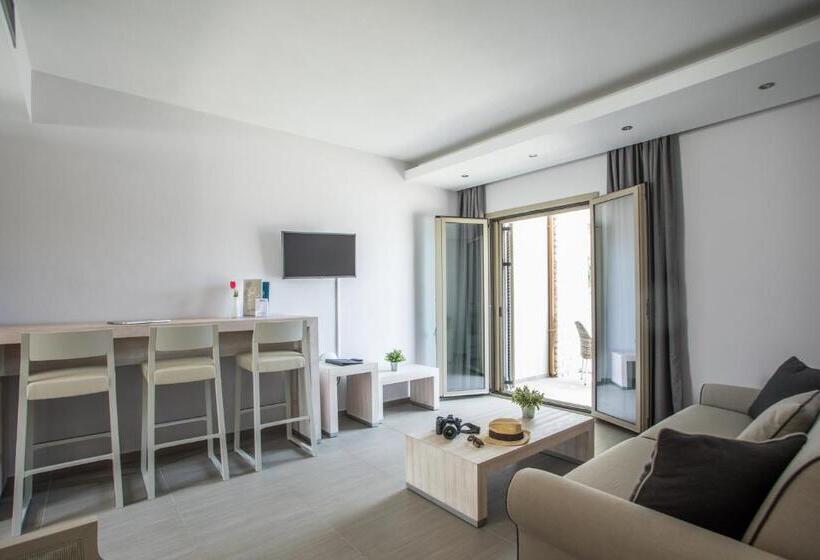 Люкс Deluxe Вид на Море, Aqua Oliva Resort