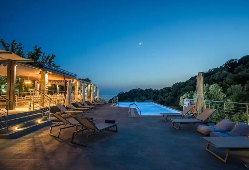 オーシャンビュースイート, Aqua Oliva Resort