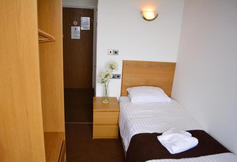 חדר סטנדרט יחיד, Four Saints Brig Y Don