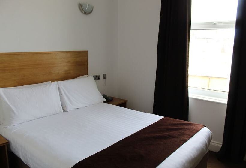 חדר סטנדרט, Four Saints Brig Y Don