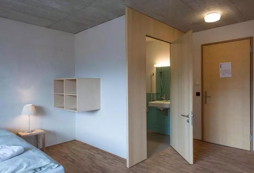 スタンダードシングルルーム, Saanen Gstaad Youth Hostel