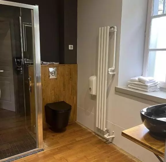 Deluxe-studio, La Vinaigrerie Logis