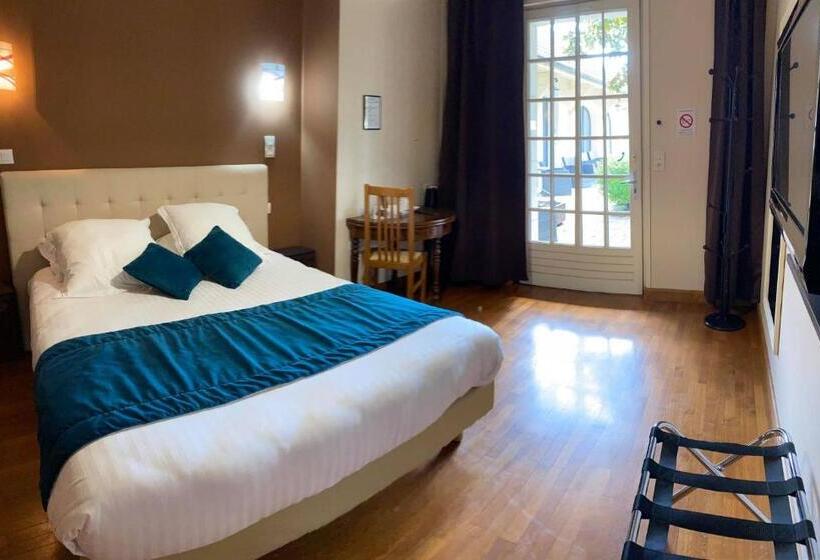 غرفة قياسية مزوَّدة بتراس, La Vinaigrerie Logis