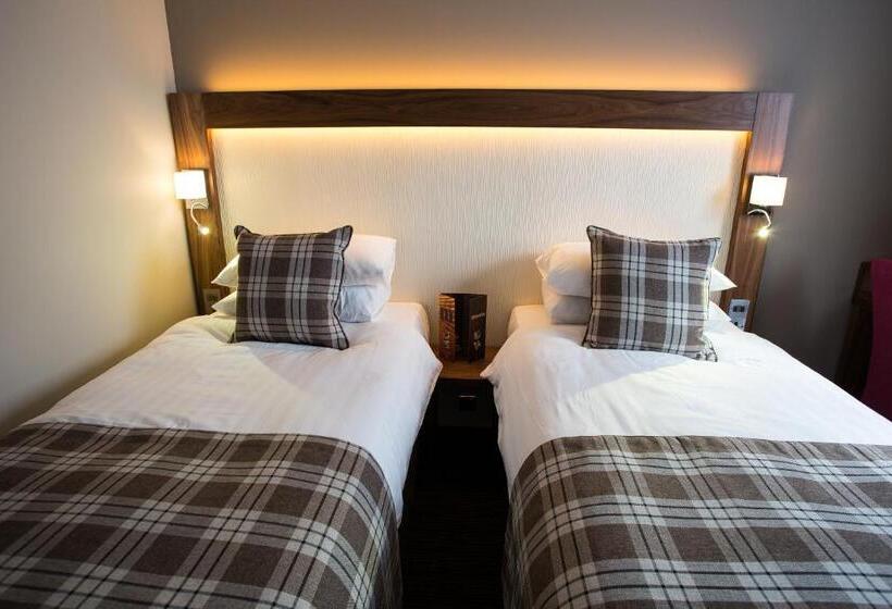 컴포트 룸, Mondo