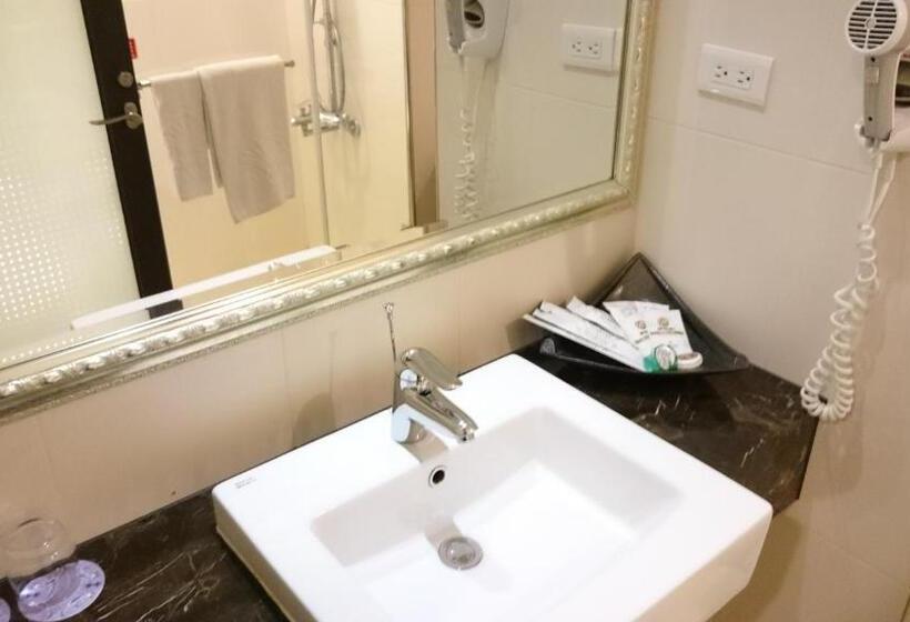 سوییت لوکس, Mrt