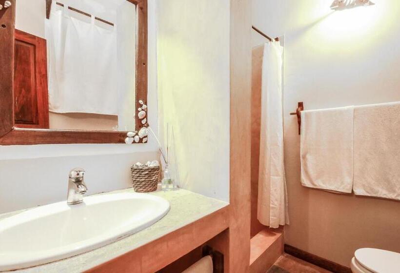 غرفة قياسية مطلّة علي الحديقة, Sahari Zanzibar