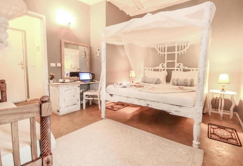 デラックスルーム, Sahari Zanzibar