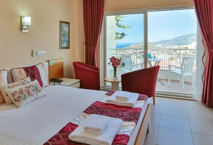 اتاق لوکس با چشم‌انداز دریا, Samira Resort Hotel Aparts & Villas