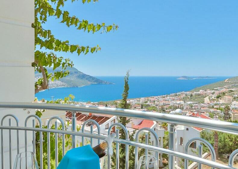 غرفة ديلوكس مطلّة علي البحر, Samira Resort Hotel Aparts & Villas