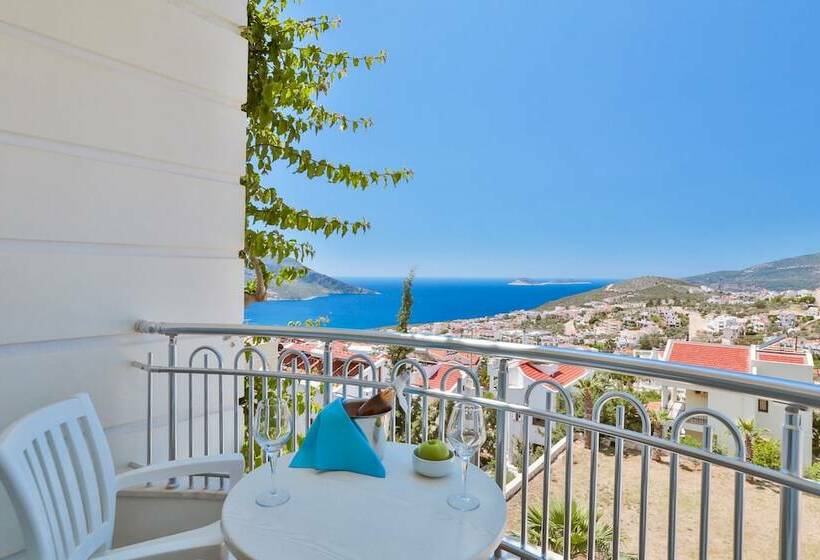 غرفة ديلوكس مطلّة علي البحر, Samira Resort Hotel Aparts & Villas