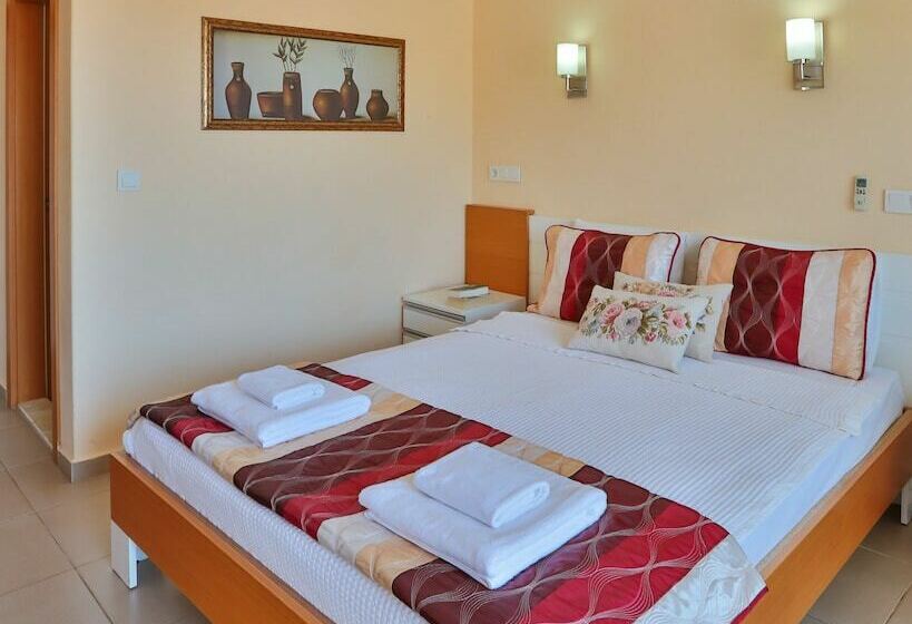 غرفة ديلوكس مطلّة علي البحر, Samira Resort Hotel Aparts & Villas