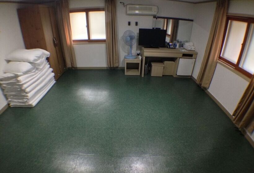 اتاق استاندارد, Suanbo Saipan Hot Spring